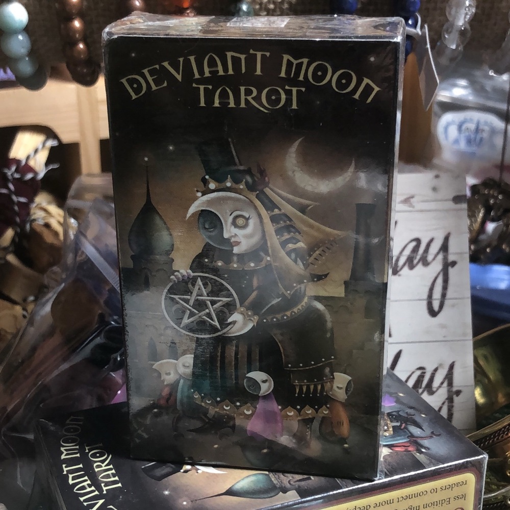 🌙Deviant Moon Tarot Deck🌙
